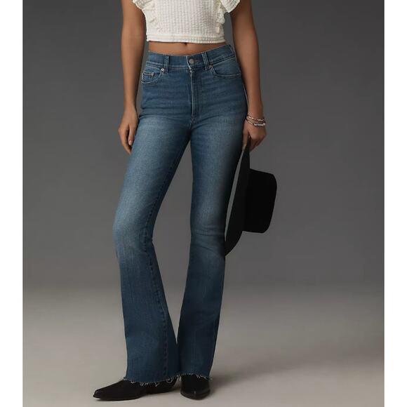 DL1961 Fray Flare Jeans SIZE 26 Dark Wash Bridget Raw Hem Designer Stretch $209 - Picture 1 of 8